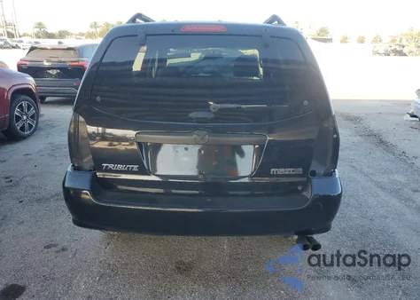 2005 Mazda Tribute S z USA, uszkodzony, nr VIN 4F2YZ04135KM00884